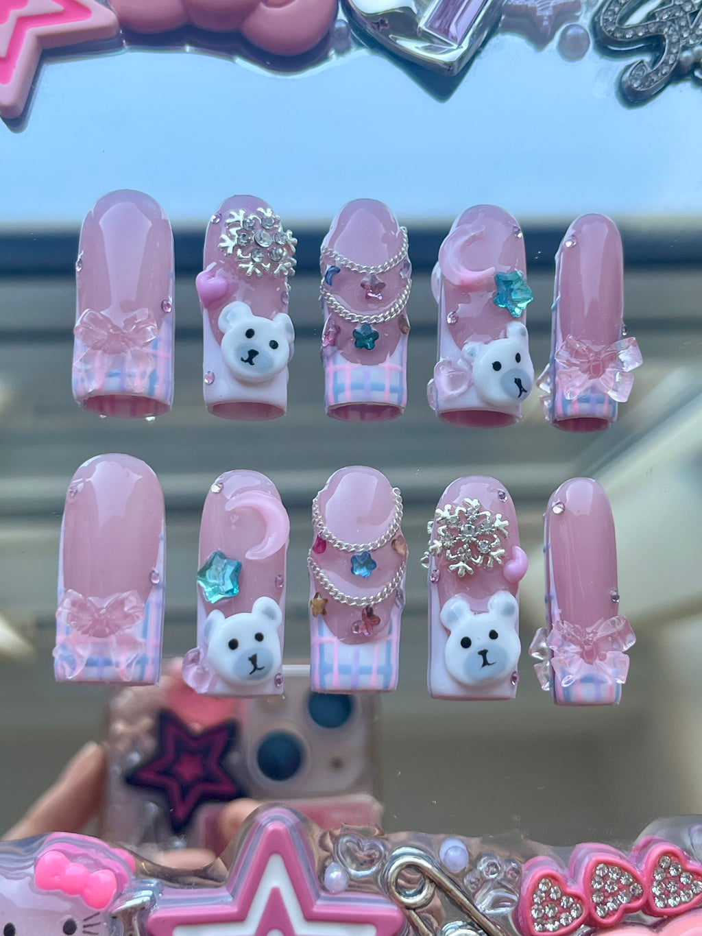 ICY BEAR PRESS ON NAILS