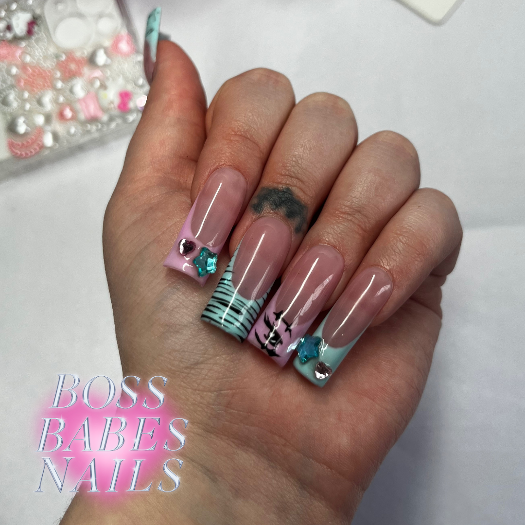 Starry Eyes Press On Nails